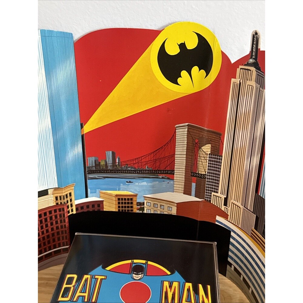 Vintage Remco CSF Batman Batcopter battery operated playset Paper Figures Box - Picture 10 of 15